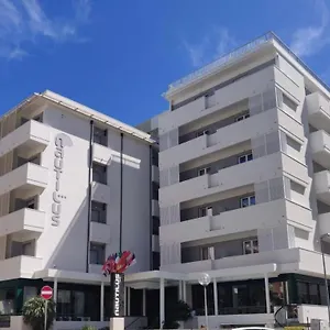 Hotel Nautilus, Cattolica